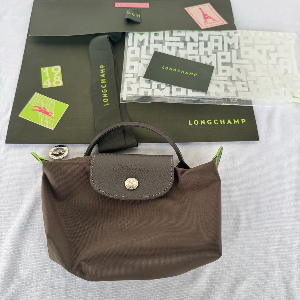 NWOT LONGCHAMP Le Pliage Green Pouch with Handle - Picture 4 of 16